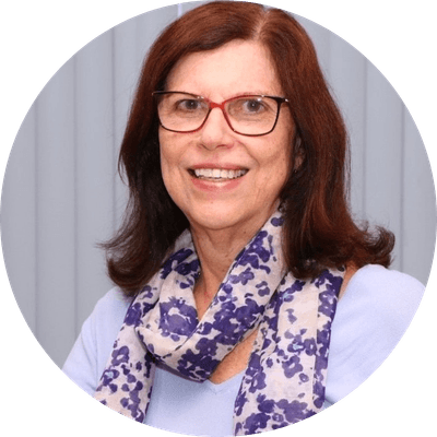 SIMPEA - Palestrantes - Claudia Lampareli